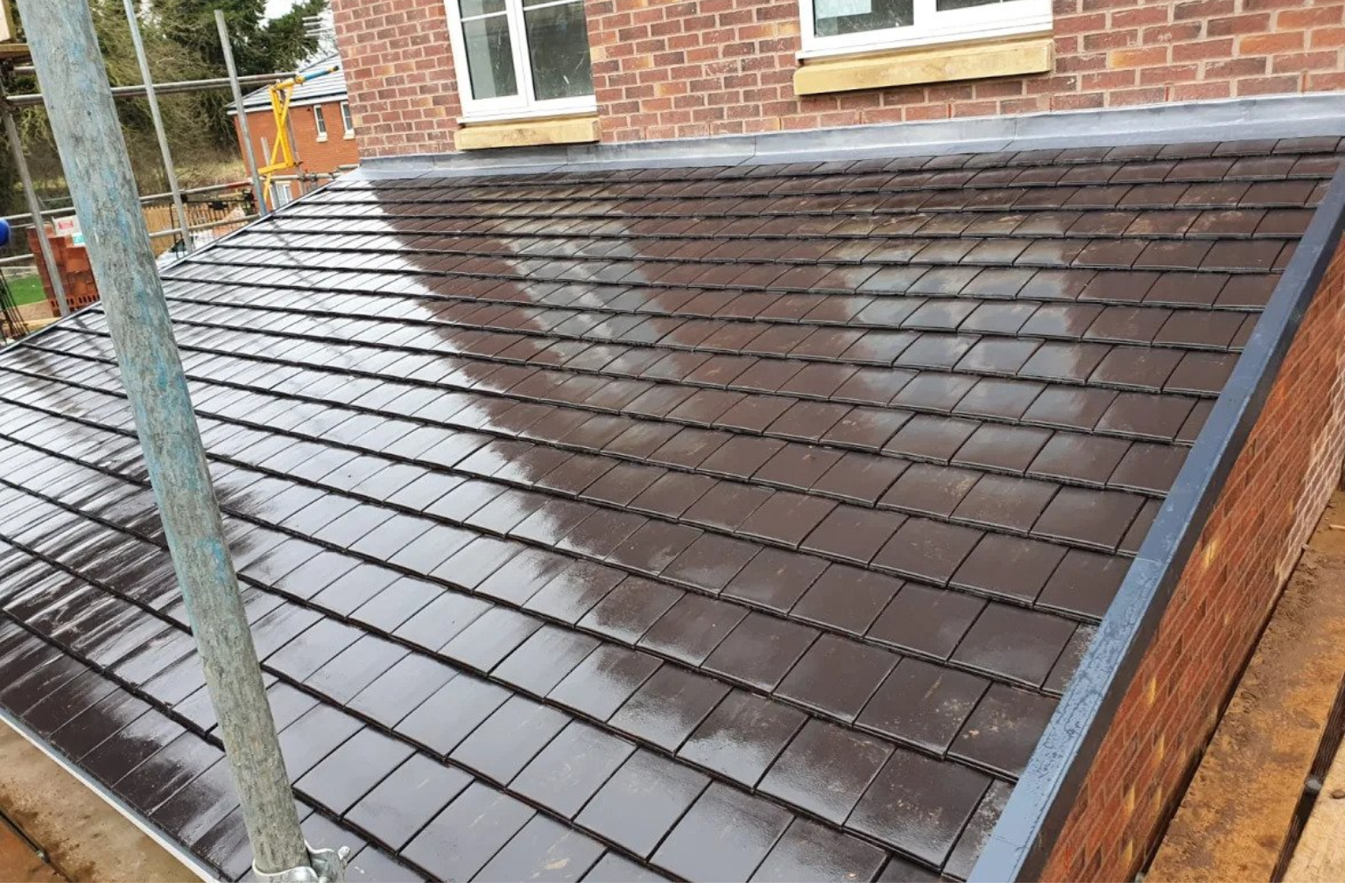 Roofing companies in Tipton